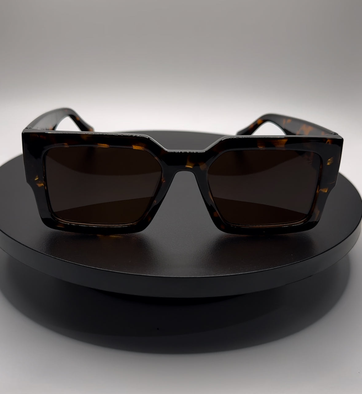 HERMS BROWN SQUARE SUNGLASSES